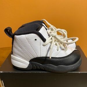 Jordan Retro 12 (toddler) "Taxi"